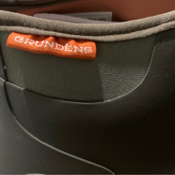 Grundens Women’s DECK-BOSS Ankle Boot - Picture 4 of 14